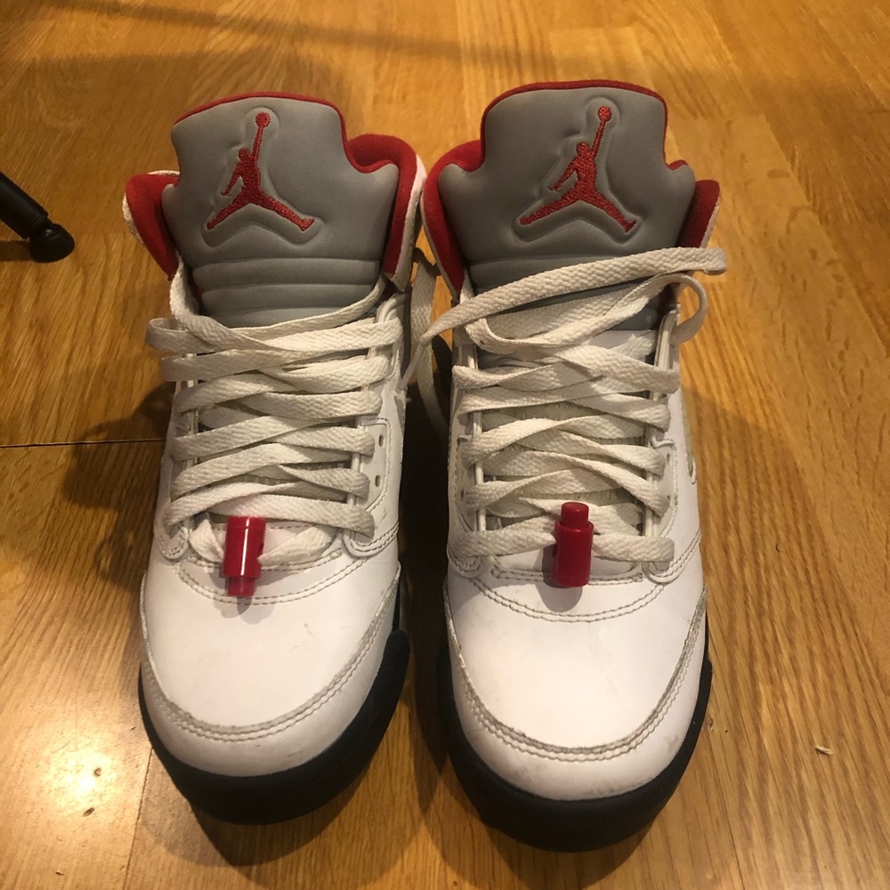 Fire red 5s